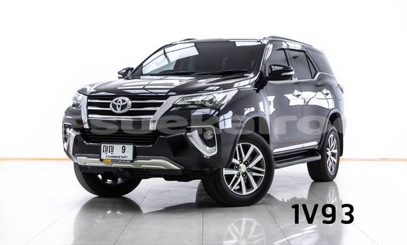 Buy Used Toyota Fortuner Black Car in Bangkok in Bangkok Buy Used Toyota Fortuner Black Car in Bangkok in Bangkok