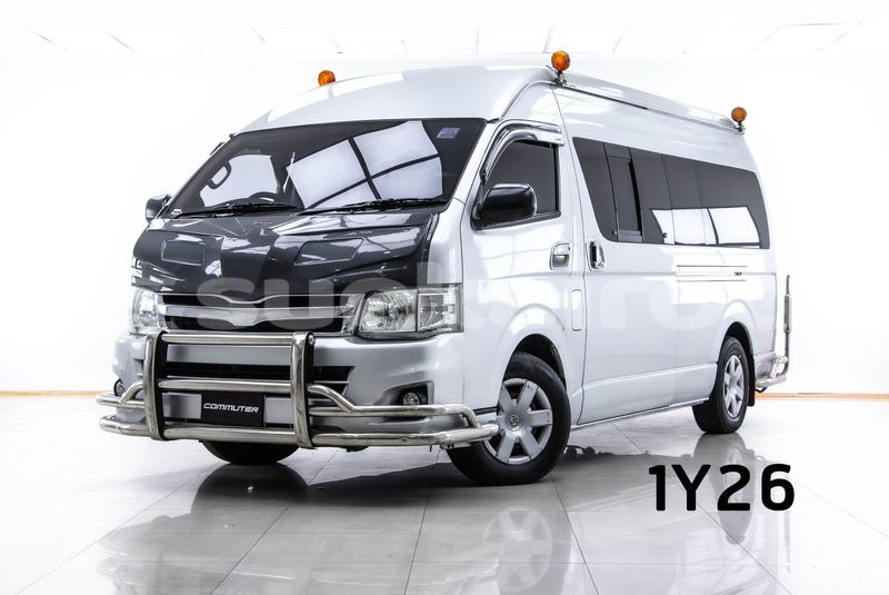 Big with watermark toyota commuter bangkok bangkok 62203