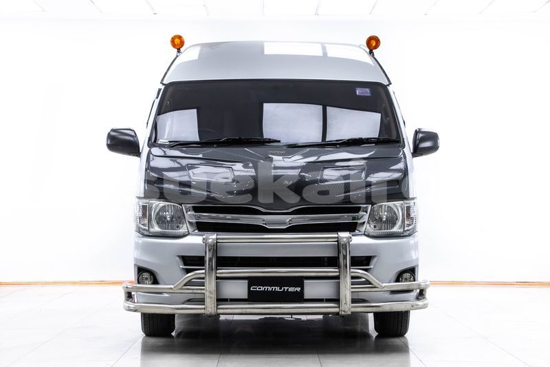 Big with watermark toyota commuter bangkok bangkok 62203