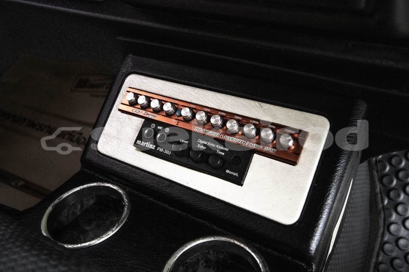 Big with watermark toyota commuter bangkok bangkok 62203