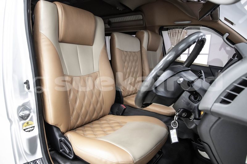 Big with watermark toyota commuter bangkok bangkok 62203