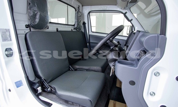 Buy Used Suzuki Carry White Car in Bangkok in Bangkok Buy Used Suzuki Carry White Car in Bangkok in Bangkok
