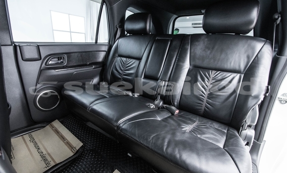 Buy Used Isuzu MU-7 White Car in Bangkok in Bangkok Buy Used Isuzu MU-7 White Car in Bangkok in Bangkok