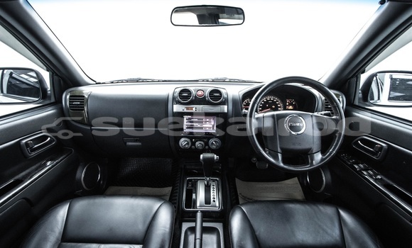 Buy Used Isuzu MU-7 White Car in Bangkok in Bangkok Buy Used Isuzu MU-7 White Car in Bangkok in Bangkok