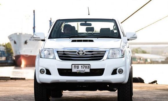 ซื้อ รถมือสอง Toyota Hiluxe VIGO ขาว รถยนต์ ใน %{เมือง} ใน สมุทรสาคร ซื้อ รถมือสอง Toyota Hiluxe VIGO ขาว รถยนต์ ใน %{เมือง} ใน สมุทรสาคร