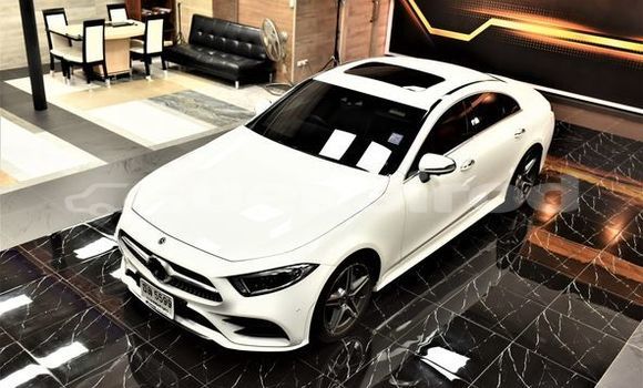 ซื้อ รถมือสอง Mercedes-Benz CLS-klasse ขาว รถยนต์ ใน %{เมือง} ใน กรุงเทพมหานคร ซื้อ รถมือสอง Mercedes-Benz CLS-klasse ขาว รถยนต์ ใน %{เมือง} ใน กรุงเทพมหานคร