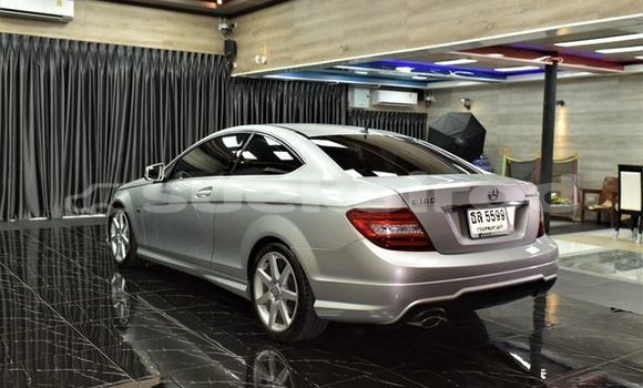 ซื้อ รถมือสอง Mercedes-Benz C180 coupe เงิน รถยนต์ ใน %{เมือง} ใน กรุงเทพมหานคร ซื้อ รถมือสอง Mercedes-Benz C180 coupe เงิน รถยนต์ ใน %{เมือง} ใน กรุงเทพมหานคร