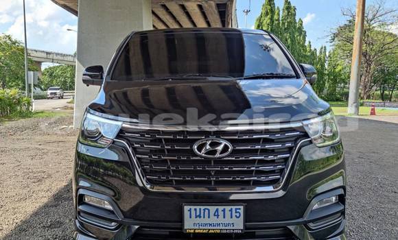 Buy Used Hyundai H1 Black Car in Bangkok in Bangkok Buy Used Hyundai H1 Black Car in Bangkok in Bangkok