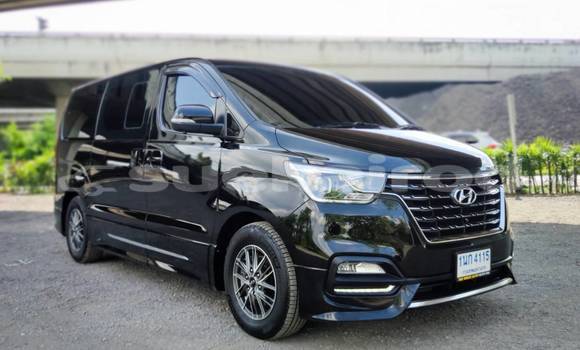 Buy Used Hyundai H1 Black Car in Bangkok in Bangkok Buy Used Hyundai H1 Black Car in Bangkok in Bangkok