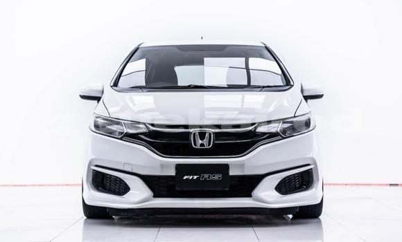 Buy Used Honda Jazz White Car in Bangkok in Bangkok Buy Used Honda Jazz White Car in Bangkok in Bangkok