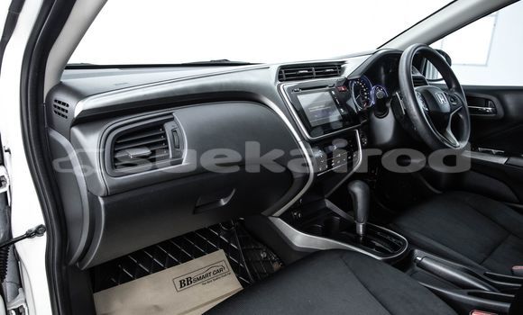 ซื้อ รถมือสอง Honda City สีแดง รถยนต์ ใน %{เมือง} ใน กรุงเทพมหานคร ซื้อ รถมือสอง Honda City สีแดง รถยนต์ ใน %{เมือง} ใน กรุงเทพมหานคร