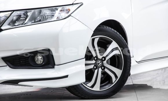 ซื้อ รถมือสอง Honda City สีแดง รถยนต์ ใน %{เมือง} ใน กรุงเทพมหานคร ซื้อ รถมือสอง Honda City สีแดง รถยนต์ ใน %{เมือง} ใน กรุงเทพมหานคร