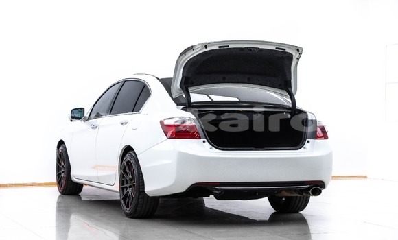 ซื้อ รถมือสอง Honda Accord ขาว รถยนต์ ใน %{เมือง} ใน กรุงเทพมหานคร ซื้อ รถมือสอง Honda Accord ขาว รถยนต์ ใน %{เมือง} ใน กรุงเทพมหานคร