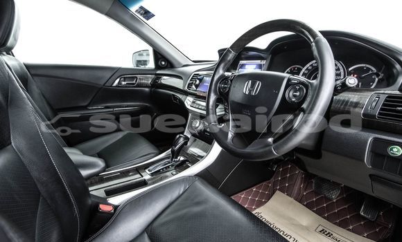 Buy Used Honda Accord White Car in Bangkok in Bangkok Buy Used Honda Accord White Car in Bangkok in Bangkok