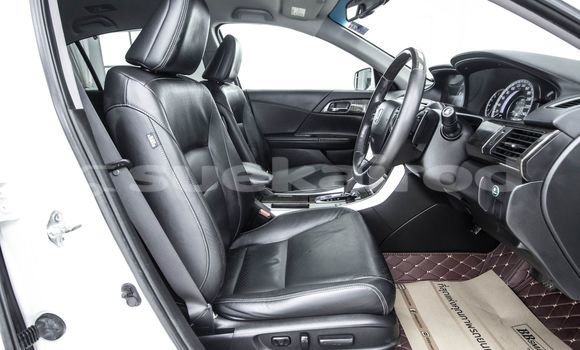 Buy Used Honda Accord White Car in Bangkok in Bangkok Buy Used Honda Accord White Car in Bangkok in Bangkok