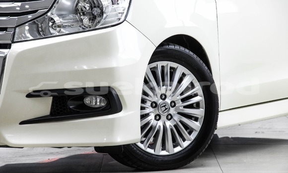 Buy Used Honda Stepwgn White Car in Bangkok in Bangkok Buy Used Honda Stepwgn White Car in Bangkok in Bangkok