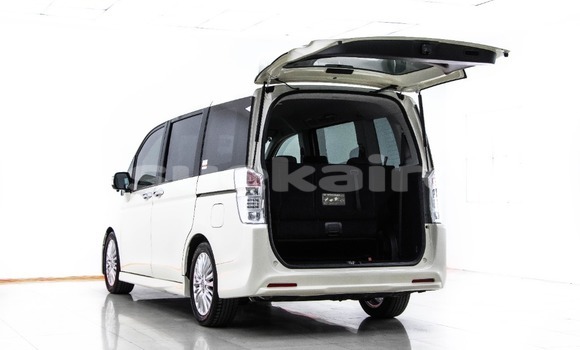 Buy Used Honda Stepwgn White Car in Bangkok in Bangkok Buy Used Honda Stepwgn White Car in Bangkok in Bangkok