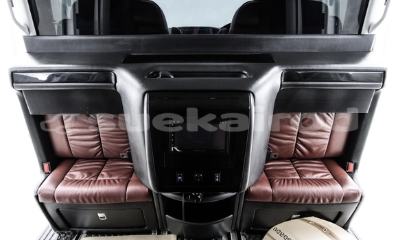 ซื้อ รถมือสอง Volkswagen Caravelle ขาว รถยนต์ ใน %{เมือง} ใน กรุงเทพมหานคร ซื้อ รถมือสอง Volkswagen Caravelle ขาว รถยนต์ ใน %{เมือง} ใน กรุงเทพมหานคร