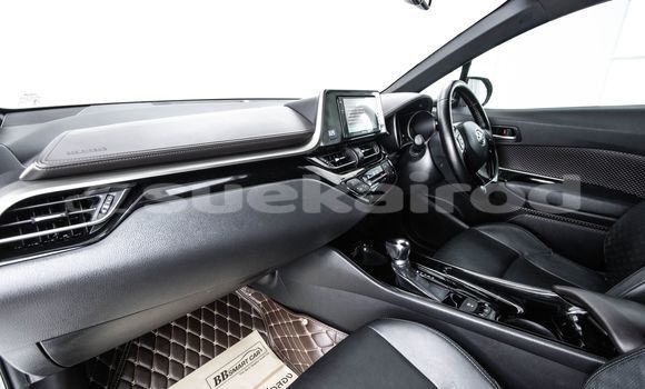 ซื้อ รถมือสอง Toyota C-HR อื่น ๆ รถยนต์ ใน %{เมือง} ใน กรุงเทพมหานคร ซื้อ รถมือสอง Toyota C-HR อื่น ๆ รถยนต์ ใน %{เมือง} ใน กรุงเทพมหานคร