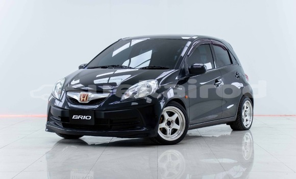 ซื้อ รถมือสอง Honda Brio สีดำ รถยนต์ ใน %{เมือง} ใน กรุงเทพมหานคร