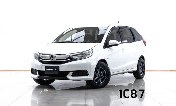 Buy Used Honda Mobilio White Car in Bangkok in Bangkok Buy Used Honda Mobilio White Car in Bangkok in Bangkok