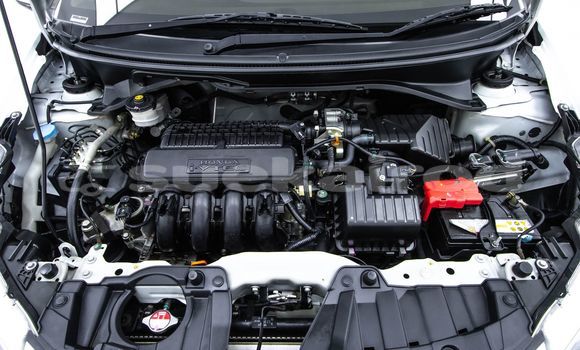 Buy Used Honda Mobilio White Car in Bangkok in Bangkok Buy Used Honda Mobilio White Car in Bangkok in Bangkok