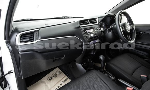 Buy Used Honda Mobilio White Car in Bangkok in Bangkok Buy Used Honda Mobilio White Car in Bangkok in Bangkok