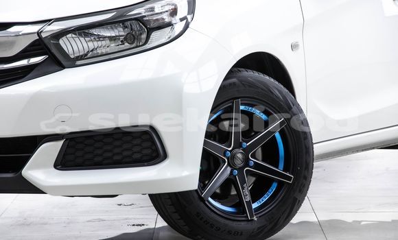 Buy Used Honda Mobilio White Car in Bangkok in Bangkok Buy Used Honda Mobilio White Car in Bangkok in Bangkok