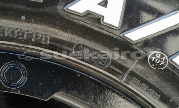 Buy Used Ford Everest Red Car in Bangkok in Bangkok Buy Used Ford Everest Red Car in Bangkok in Bangkok