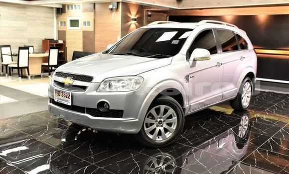 ซื้อ รถมือสอง Chevrolet Captiva เงิน รถยนต์ ใน %{เมือง} ใน กรุงเทพมหานคร ซื้อ รถมือสอง Chevrolet Captiva เงิน รถยนต์ ใน %{เมือง} ใน กรุงเทพมหานคร