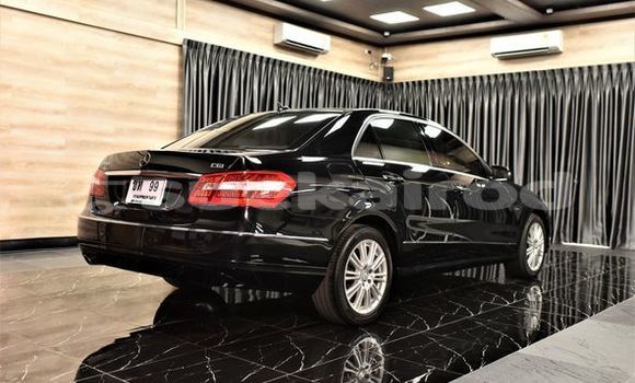 ซื้อ รถมือสอง Mercedes-Benz E200 สีดำ รถยนต์ ใน %{เมือง} ใน กรุงเทพมหานคร ซื้อ รถมือสอง Mercedes-Benz E200 สีดำ รถยนต์ ใน %{เมือง} ใน กรุงเทพมหานคร