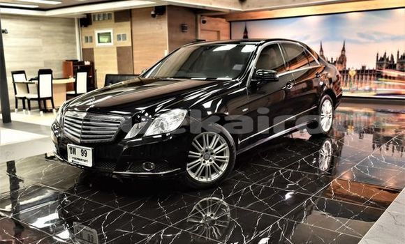 ซื้อ รถมือสอง Mercedes-Benz E200 สีดำ รถยนต์ ใน %{เมือง} ใน กรุงเทพมหานคร ซื้อ รถมือสอง Mercedes-Benz E200 สีดำ รถยนต์ ใน %{เมือง} ใน กรุงเทพมหานคร