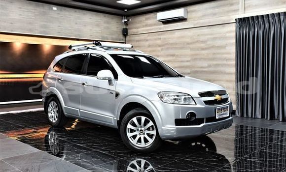 ซื้อ รถมือสอง Chevrolet Captiva เงิน รถยนต์ ใน %{เมือง} ใน กรุงเทพมหานคร