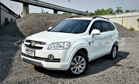 Buy Used Chevrolet Captiva White Car in Bangkok in Bangkok