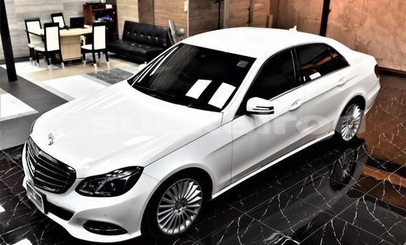ซื้อ รถมือสอง Mercedes-Benz E200 ขาว รถยนต์ ใน %{เมือง} ใน กรุงเทพมหานคร ซื้อ รถมือสอง Mercedes-Benz E200 ขาว รถยนต์ ใน %{เมือง} ใน กรุงเทพมหานคร