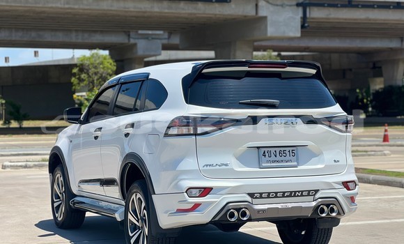 ซื้อ รถมือสอง Isuzu MU-X ขาว รถยนต์ ใน %{เมือง} ใน กรุงเทพมหานคร ซื้อ รถมือสอง Isuzu MU-X ขาว รถยนต์ ใน %{เมือง} ใน กรุงเทพมหานคร