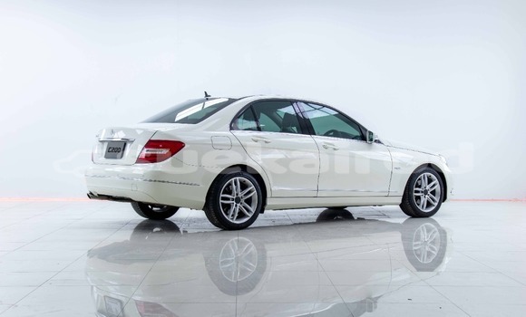 ซื้อ รถมือสอง Mercedes‒Benz C–Class ขาว รถยนต์ ใน %{เมือง} ใน กรุงเทพมหานคร ซื้อ รถมือสอง Mercedes‒Benz C–Class ขาว รถยนต์ ใน %{เมือง} ใน กรุงเทพมหานคร