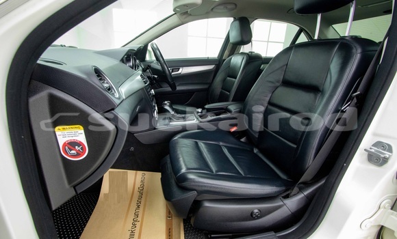 ซื้อ รถมือสอง Mercedes‒Benz C–Class ขาว รถยนต์ ใน %{เมือง} ใน กรุงเทพมหานคร ซื้อ รถมือสอง Mercedes‒Benz C–Class ขาว รถยนต์ ใน %{เมือง} ใน กรุงเทพมหานคร