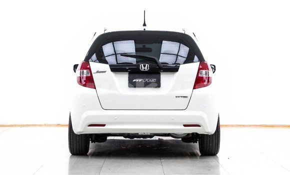 ซื้อ รถมือสอง Honda Jazz ขาว รถยนต์ ใน %{เมือง} ใน กรุงเทพมหานคร ซื้อ รถมือสอง Honda Jazz ขาว รถยนต์ ใน %{เมือง} ใน กรุงเทพมหานคร
