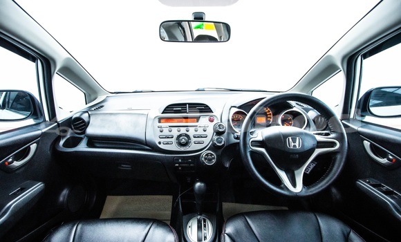 ซื้อ รถมือสอง Honda Jazz ขาว รถยนต์ ใน %{เมือง} ใน กรุงเทพมหานคร ซื้อ รถมือสอง Honda Jazz ขาว รถยนต์ ใน %{เมือง} ใน กรุงเทพมหานคร