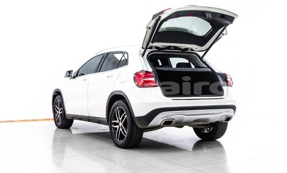 Buy Used Mercedes-Benz GLA-klasse White Car in Bangkok in Bangkok Buy Used Mercedes-Benz GLA-klasse White Car in Bangkok in Bangkok