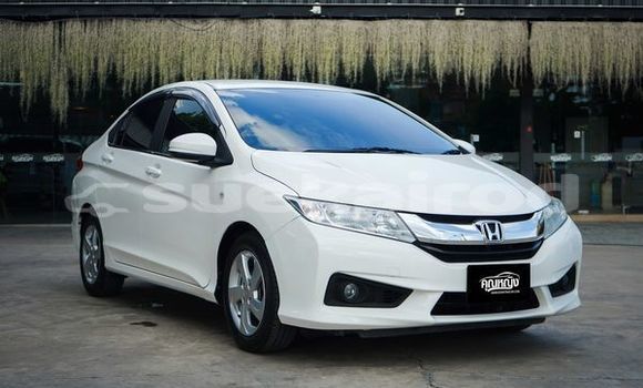 Buy Used Honda City White Car in Bangkok in Bangkok