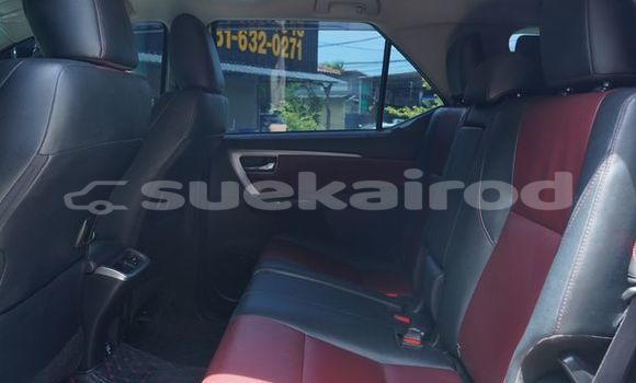 ซื้อ รถมือสอง Toyota Fortuner ขาว รถยนต์ ใน %{เมือง} ใน กรุงเทพมหานคร ซื้อ รถมือสอง Toyota Fortuner ขาว รถยนต์ ใน %{เมือง} ใน กรุงเทพมหานคร