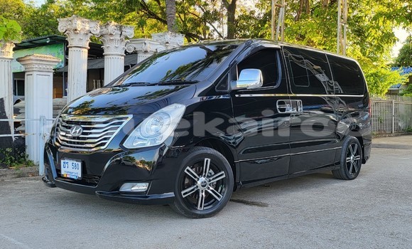 Buy Used Hyundai H1 Black Car in Bangkok in Bangkok Buy Used Hyundai H1 Black Car in Bangkok in Bangkok