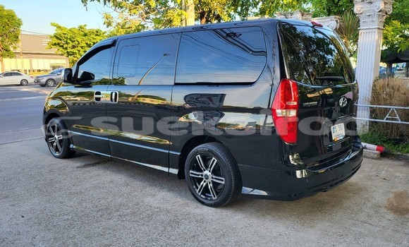 Buy Used Hyundai H1 Black Car in Bangkok in Bangkok Buy Used Hyundai H1 Black Car in Bangkok in Bangkok