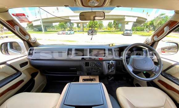 ซื้อ รถมือสอง Toyota Commuter เงิน รถยนต์ ใน %{เมือง} ใน กรุงเทพมหานคร ซื้อ รถมือสอง Toyota Commuter เงิน รถยนต์ ใน %{เมือง} ใน กรุงเทพมหานคร