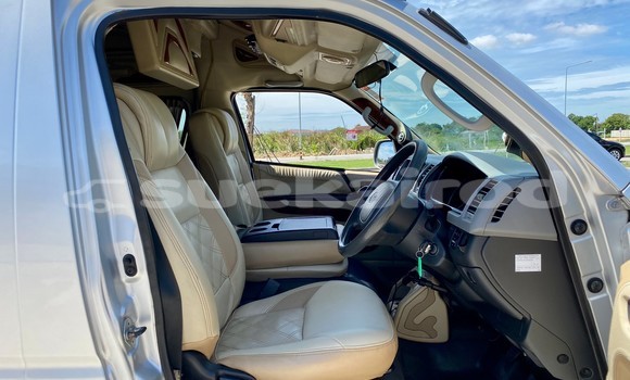 ซื้อ รถมือสอง Toyota Commuter เงิน รถยนต์ ใน %{เมือง} ใน กรุงเทพมหานคร ซื้อ รถมือสอง Toyota Commuter เงิน รถยนต์ ใน %{เมือง} ใน กรุงเทพมหานคร