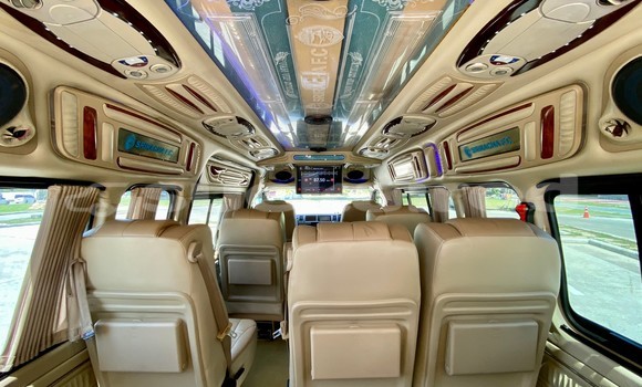 ซื้อ รถมือสอง Toyota Commuter เงิน รถยนต์ ใน %{เมือง} ใน กรุงเทพมหานคร ซื้อ รถมือสอง Toyota Commuter เงิน รถยนต์ ใน %{เมือง} ใน กรุงเทพมหานคร