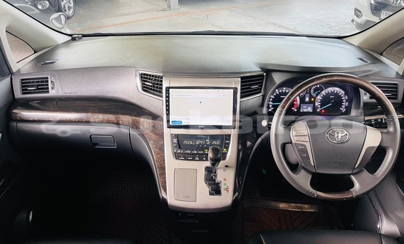 ซื้อ รถมือสอง Toyota Vellfire ขาว รถยนต์ ใน %{เมือง} ใน กรุงเทพมหานคร ซื้อ รถมือสอง Toyota Vellfire ขาว รถยนต์ ใน %{เมือง} ใน กรุงเทพมหานคร