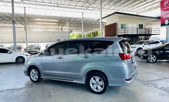 Buy Used Toyota Innova Other Car in Bangkok in Bangkok Buy Used Toyota Innova Other Car in Bangkok in Bangkok